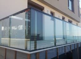 al parapet staklo 1